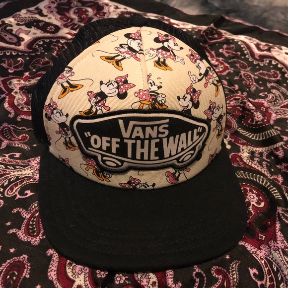 vans disney trucker hat